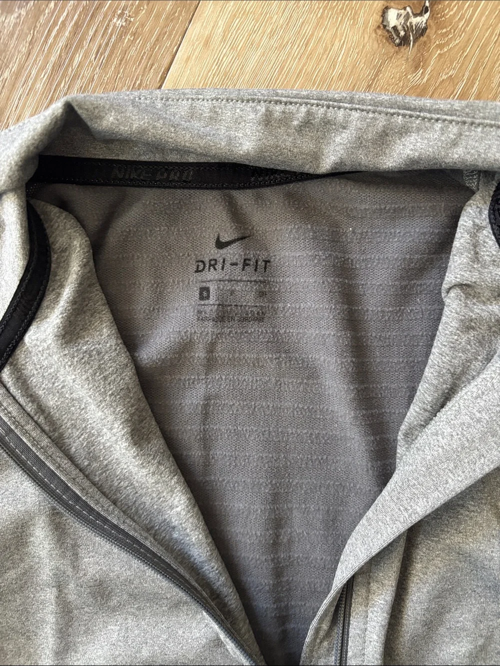Nike women’s Zip-Up Sweater -Light Gray